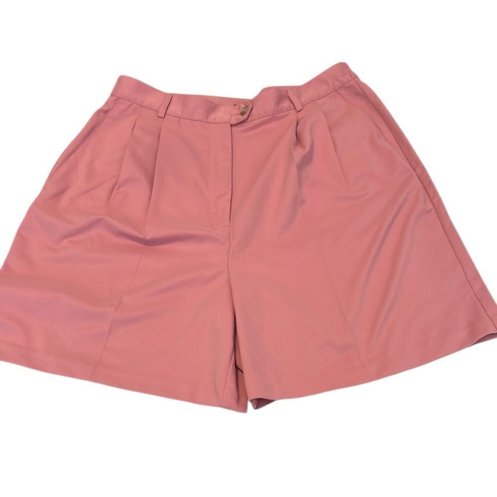 Izod Womens size 14 pink pleated shorts side and back pockets belt loops EUC